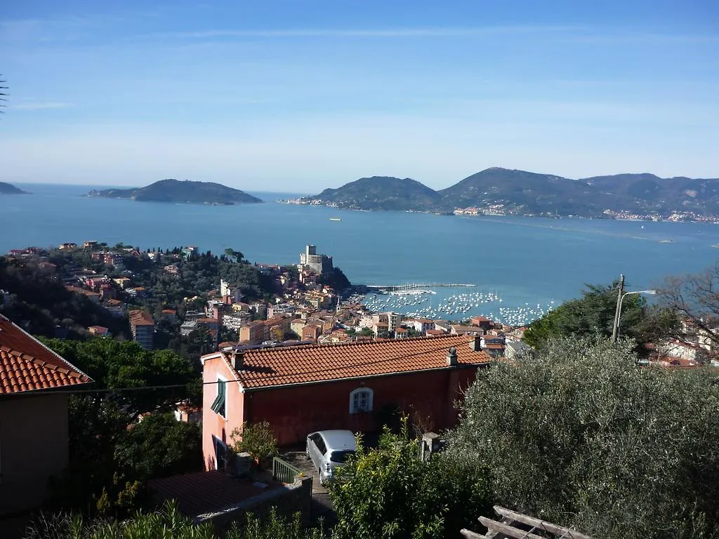 L'Antico Glicine Bed and Breakfast Lerici 0*,  Ιταλία